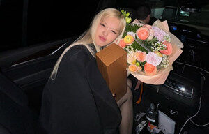 Rosé遭爆煺出韩国音乐版权协会!将统一由美国管理...成为韩歌手第二人